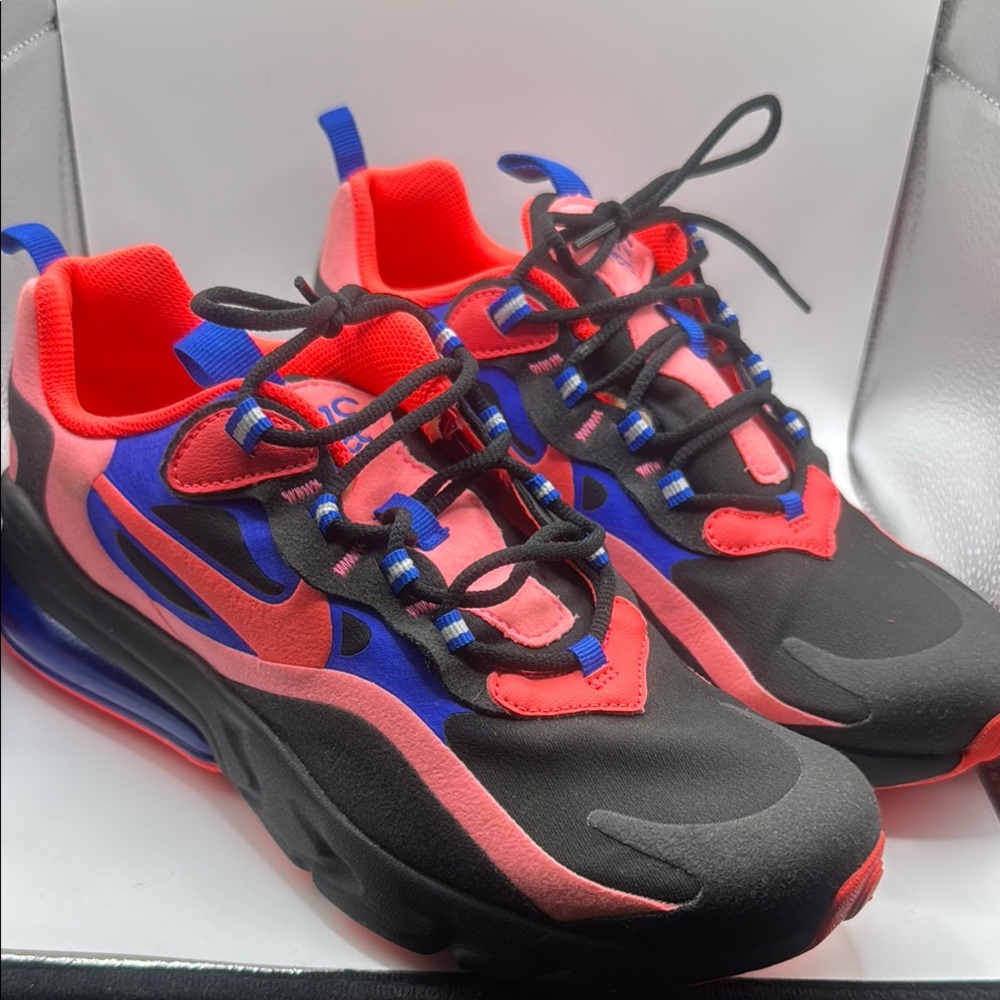 Nike Black and Pink Chunky Air 270 React. - Picture 2 of 7